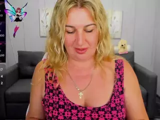 LiliCross's Live Sex Cam Show