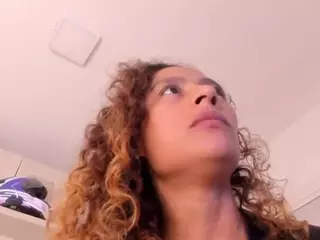 Zoedanielss's Live Sex Cam Show