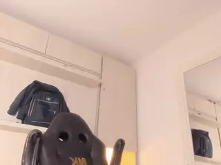 Zoedanielss's Live Sex Cam Show