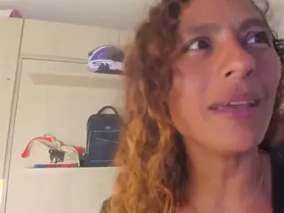 Zoedanielss's Live Sex Cam Show