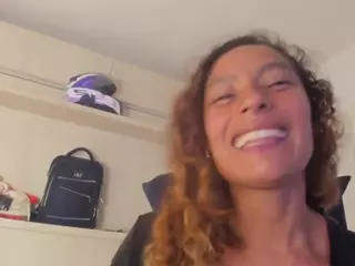 Zoedanielss's Live Sex Cam Show
