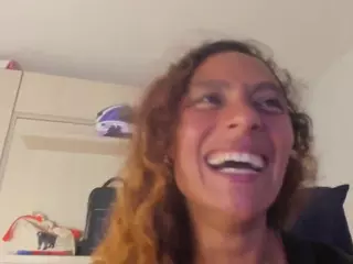Zoedanielss's Live Sex Cam Show