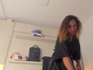 Zoedanielss's Live Sex Cam Show