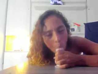 Zoedanielss's Live Sex Cam Show
