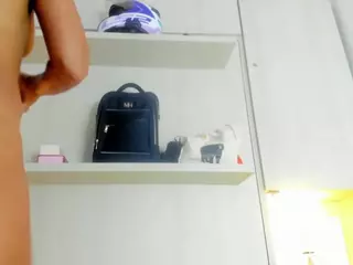 Zoedanielss's Live Sex Cam Show