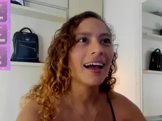 Zoedanielss's Live Sex Cam Show