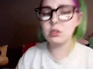 cherribomb1999's Live Sex Cam Show