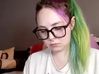 cherribomb1999's Live Sex Cam Show