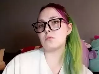 cherribomb1999's Live Sex Cam Show