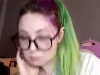 cherribomb1999's Live Sex Cam Show