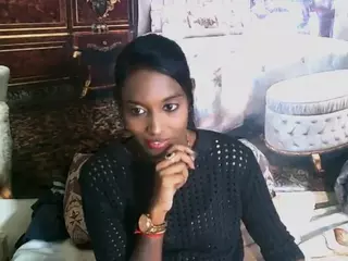 IndianLoveBug's Live Sex Cam Show