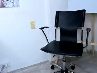 lady-30's Live Sex Cam Show