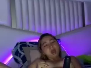 Queenn-angelique's Live Sex Cam Show