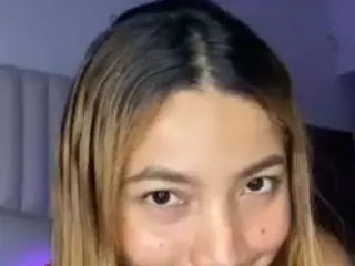 Queenn-angelique's Live Sex Cam Show