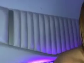 Queenn-angelique's Live Sex Cam Show
