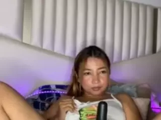 Queenn-angelique's Live Sex Cam Show