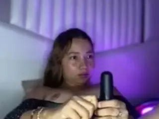 Queenn-angelique's Live Sex Cam Show
