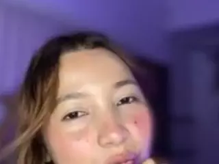 Queenn-angelique's Live Sex Cam Show