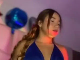 Queenn-angelique's Live Sex Cam Show