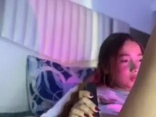 Queenn-angelique's Live Sex Cam Show