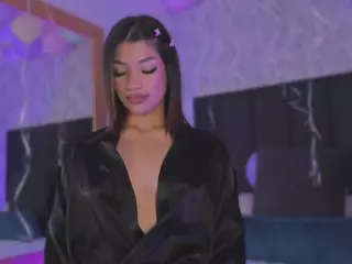 Scarlett-Vegga's Live Sex Cam Show