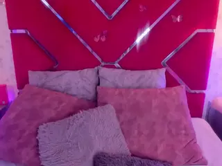 veronica-olson's Live Sex Cam Show