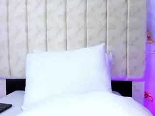 Laura Smith's Live Sex Cam Show
