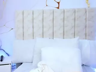 Laura Smith's Live Sex Cam Show