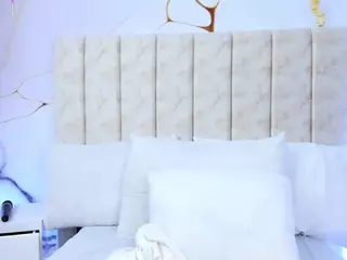 Laura Smith's Live Sex Cam Show