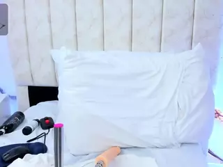 Laura Smith's Live Sex Cam Show