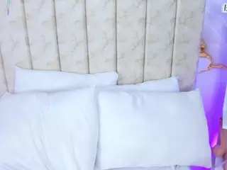 Laura Smith's Live Sex Cam Show