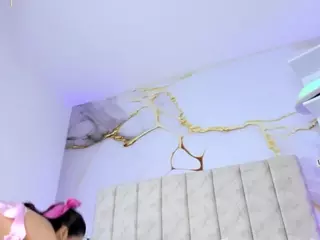 Laura Smith's Live Sex Cam Show