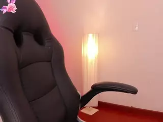 Brave's Live Sex Cam Show