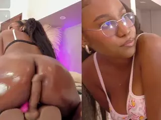 RachelStonne's Live Sex Cam Show