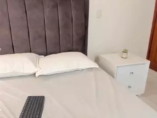 Sophia-Clark8's Live Sex Cam Show