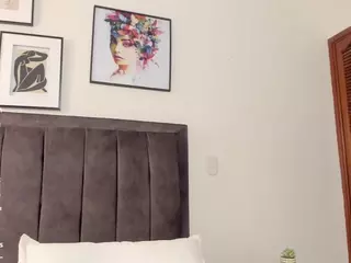 Sophia-Clark8's Live Sex Cam Show