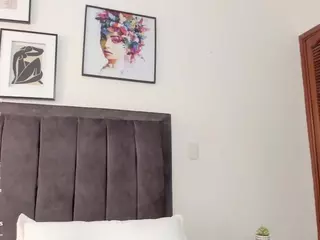 Sophia-Clark8's Live Sex Cam Show