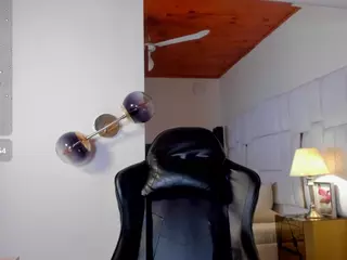ela-beli's Live Sex Cam Show