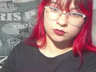 naughtymilfgela's Live Sex Cam Show