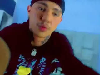 hannilest's Live Sex Cam Show