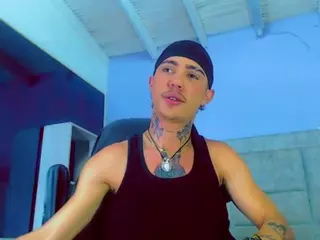 hannilest's Live Sex Cam Show