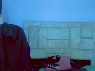 hannilest's Live Sex Cam Show
