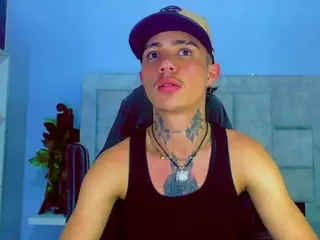 hannilest's Live Sex Cam Show