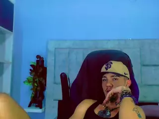 hannilest's Live Sex Cam Show