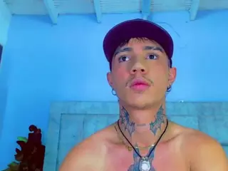 hannilest's Live Sex Cam Show