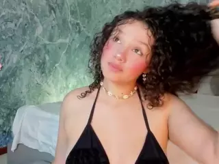 lucylovelyy1's Live Sex Cam Show