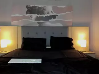 lucylovelyy1's Live Sex Cam Show