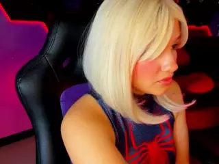 lucylovelyy1's Live Sex Cam Show