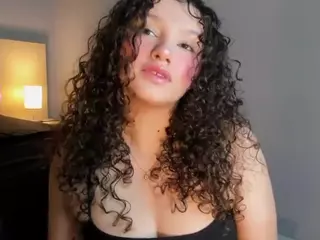 lucylovelyy1's Live Sex Cam Show
