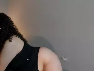 lucylovelyy1's Live Sex Cam Show